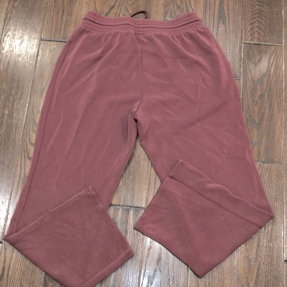 Danskin burgundy sweat pants size large